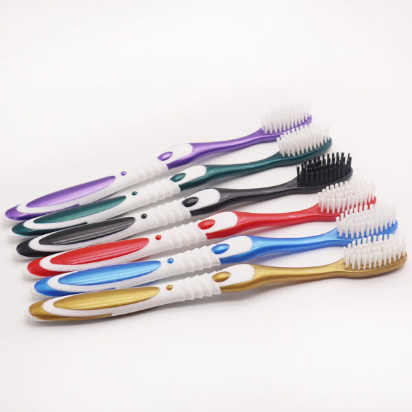 Adult Extra Clean Toothbrushes